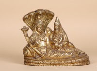 Brass 4 inch vishnu lakshmi